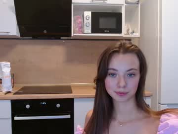 girl
        goldy_grace cam image #2264184