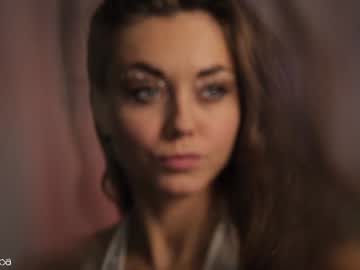 girl
        lettymoa cam image #5220192