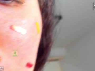 girl
        demurelixir cam image #4054727