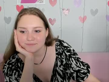 girl
        sshy_dream cam image #4510041
