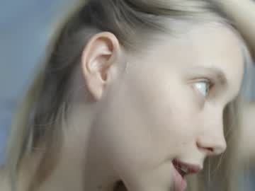 girl
        appr0ved cam image #3318922