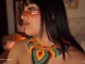 girl
        itsyaraa cam image #1542610