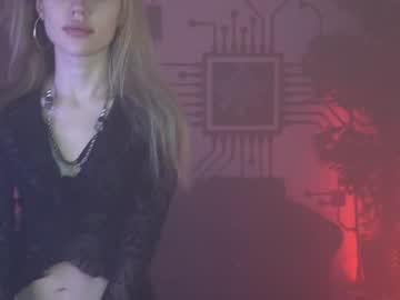 girl
        anabel054 cam image #95677