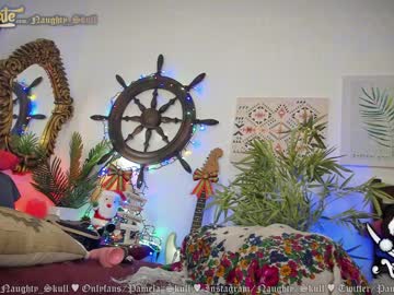 girl
        naughty_skull cam image #3058803