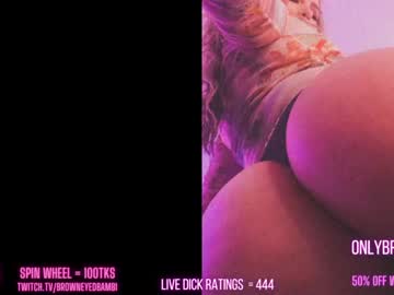 girl
        butterybubblebutt cam image #1444231