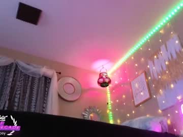 girl
        milf_lacey cam image #1276178