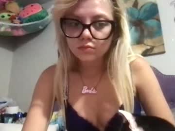 girl
        margoheaven cam image #3096109