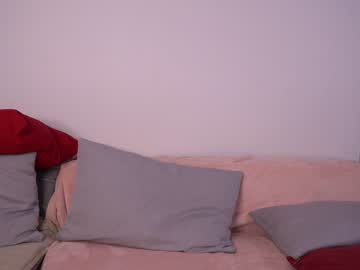 girl
        toxl cam image #2021834