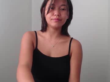 girl
        godzillaintokyo cam image #5367828