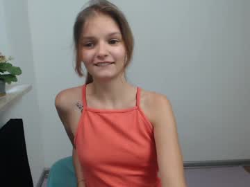 girl
        vivien_slender cam image #4404872