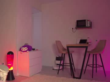 girl
        kateuwugirl cam image #4820350