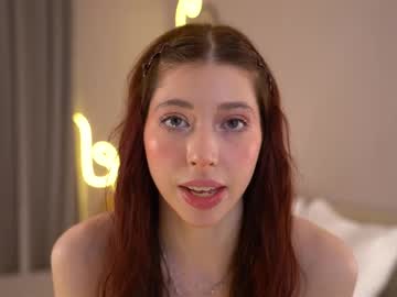 girl
        happyvivy cam image #6668126