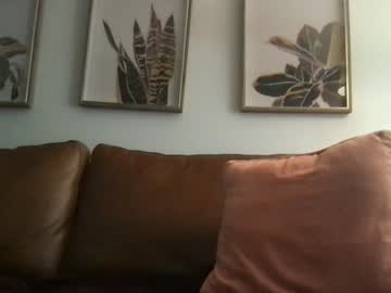 girl
        kya_murphy cam image #1942614