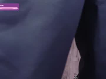 girl
        alisia_spinnet cam image #5258842