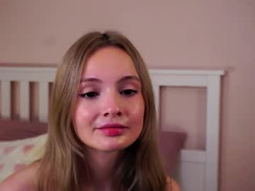 girl
        esmeblond cam image #4722961