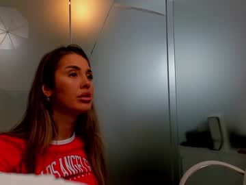 girl
        anyarayne cam image #3549723