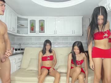 couple
        your_dolls cam image #3723885