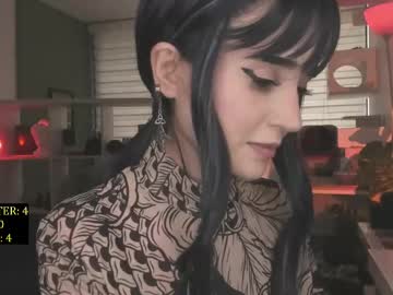 girl
        lonelly_lolly98 cam image #6936003