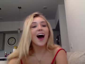 girl
        madiexcuslive cam image #6540893
