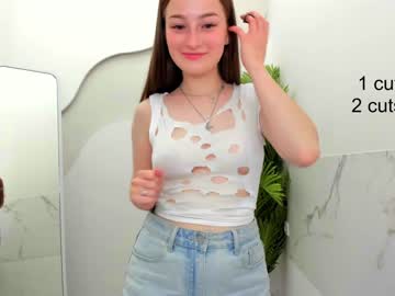 girl
        annie_abigail cam image #8947
