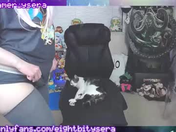 girl
        8bitdeviants cam image #1356732