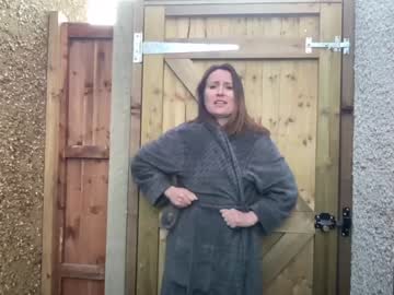 girl
        eatmypie69 cam image #3370838