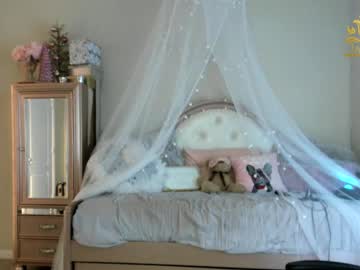 girl
        jasminekay cam image #5813857