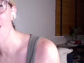 girl
        sleepybabyxo cam image #480659