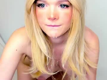 girl
        ahegao_princess cam image #3182680