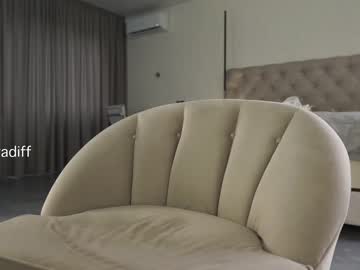 girl
        diffgirls cam image #1947437