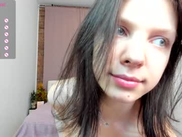 girl
        immature_eva cam image #3285288