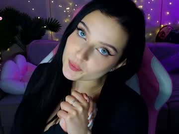 girl
        agara_romen cam image #4520217