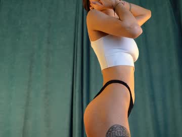 girl
        lunettaa cam image #5542491
