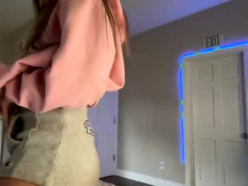 girl
        ameliarustova cam image #1607760