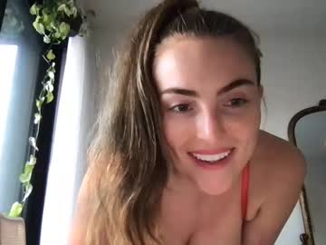 girl
        brookeshield cam image #2511939