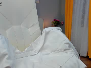 girl
        anyarayne cam image #425683