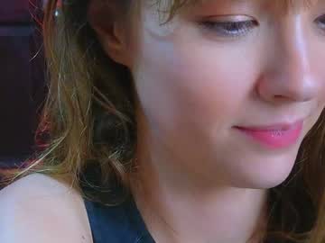 girl
        _demi_dee_ cam image #5569545