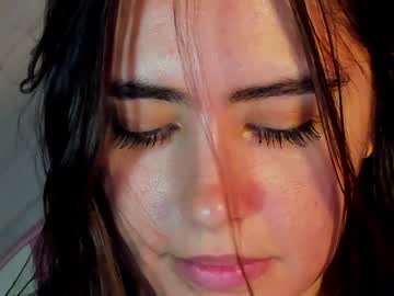 girl
        allisonpalmer cam image #6273248