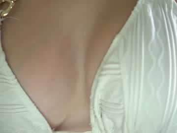 girl
        artoftease cam image #4112069
