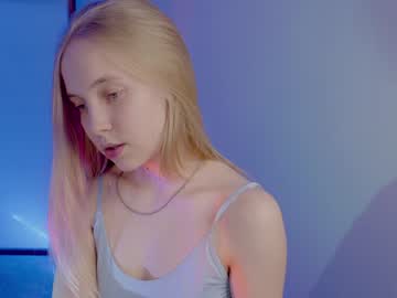 girl
        appr0ved cam image #1253114