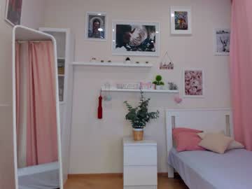 girl
        chloe_catherine_mykers cam image #450738
