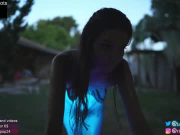 girl
        loollypop24 cam image #966745