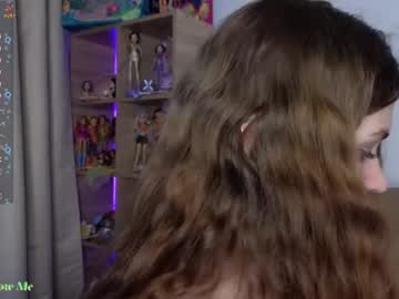 girl
        lolliruth cam image #4106306