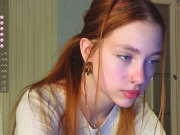 girl
        shirleywhitney cam image #2841651