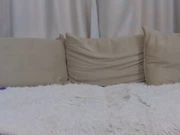 couple
        honey_bunny_96 cam image #6979135