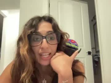 girl
        camiliakxoxo cam image #5090995