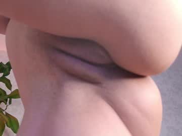 girl
        luneva cam image #6808474