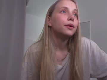 girl
        appr0ved cam image #3341107