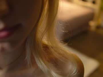 girl
        darlineash cam image #5971820