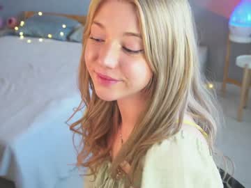 girl
        infinitysoul_ cam image #1063604